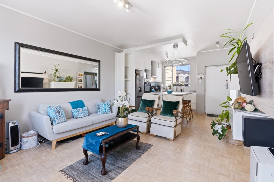 1 Bedroom Property for Sale in Three Anchor Bay Western Cape